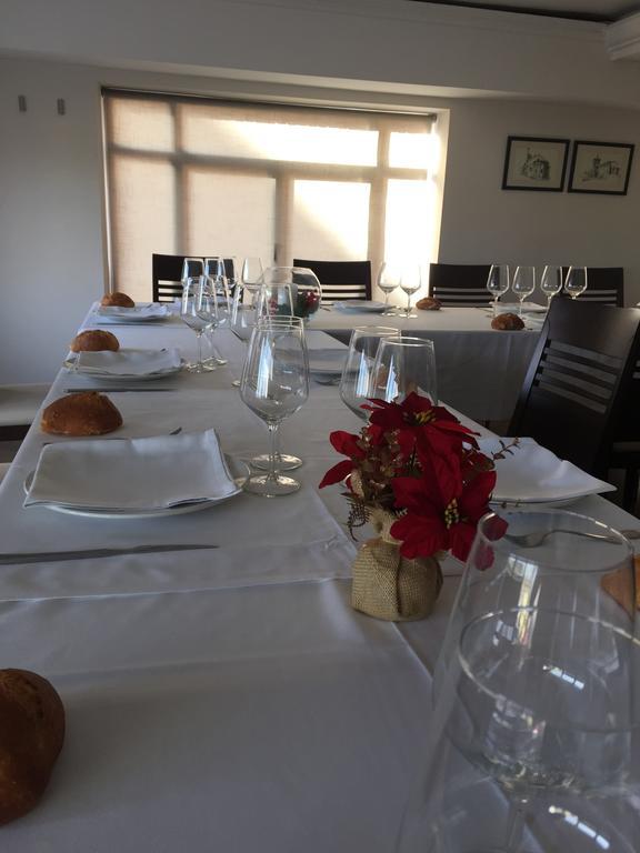 Pension Oasis Самора Экстерьер фото